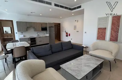 Apartment - 1 Bedroom - 2 Bathrooms for rent in Corniche Road - Corniche Road - Doha