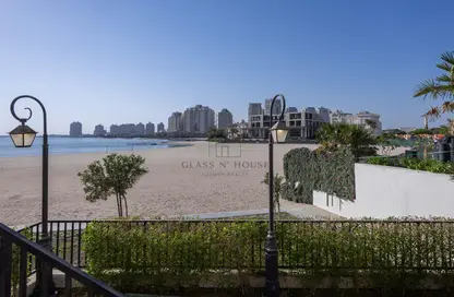 Apartment - 2 Bedrooms - 3 Bathrooms for rent in La Plage Centrale - La Plage - The Pearl Island - Doha