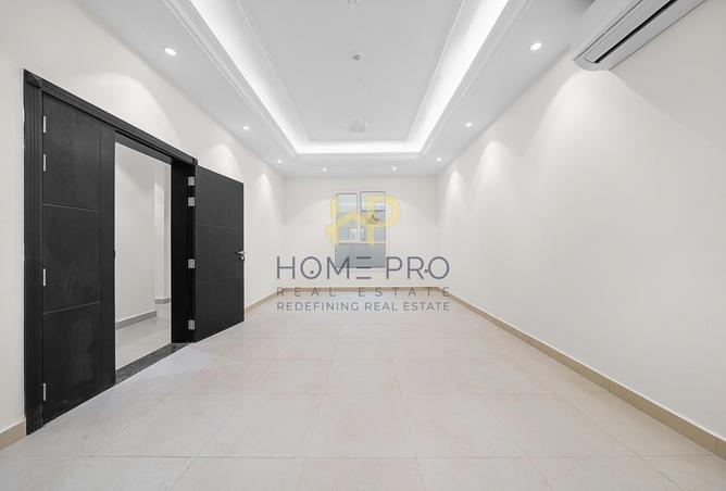 944960 - Property Main Image