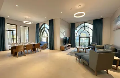 Apartment - 2 Bedrooms - 4 Bathrooms for rent in La Plage Centrale - La Plage - The Pearl Island - Doha