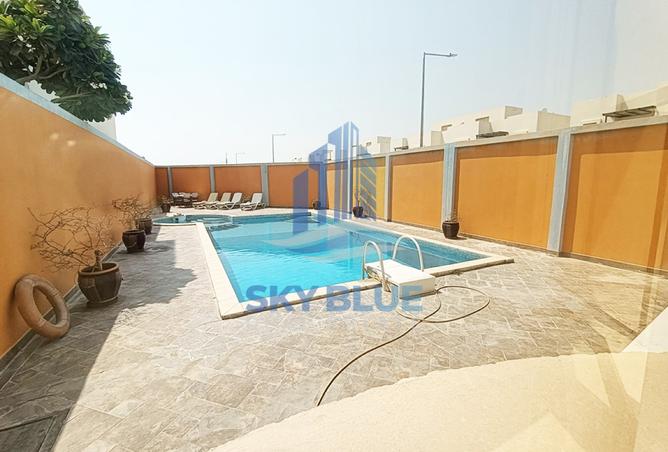 934863 - Property Image 2