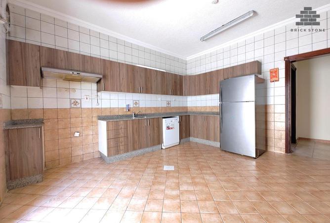 933394 - Property Image 3