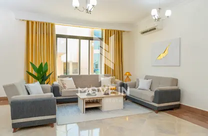 Villa - 6 Bedrooms - 4 Bathrooms for sale in Al Wukair - Al Wukair - Al Wakra