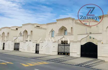 Villa - 6 Bedrooms - 7+ Bathrooms for sale in Al Wukair - Al Wukair - Al Wakra