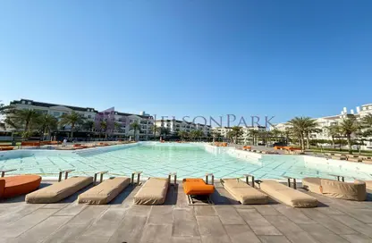 Apartment - 3 Bedrooms - 2 Bathrooms for rent in Les Maisons Blanches - Lusail