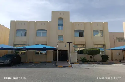 Villa - 4 Bedrooms - 4 Bathrooms for rent in Souk Al gharaffa - Al Gharrafa - Doha