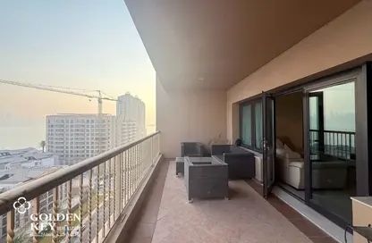 Apartment - 3 Bedrooms - 4 Bathrooms for rent in West Porto Drive - Porto Arabia - The Pearl Island - Doha