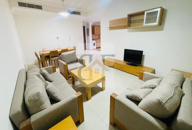 972776 - Property Image 2