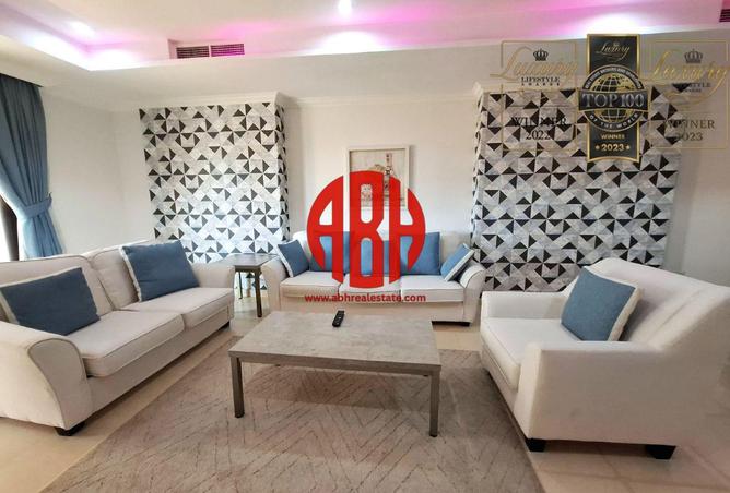 927427 - Property Image 2