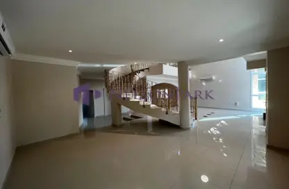 مجمع سكني - 4 غرف نوم - 3 حمامات للايجار في 870 شارع - جنوب الدحيل - الدحيل - الدوحة