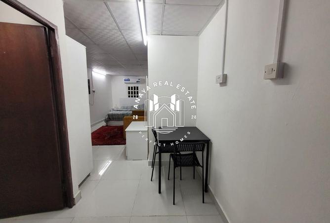 1005851 - Property Image 3