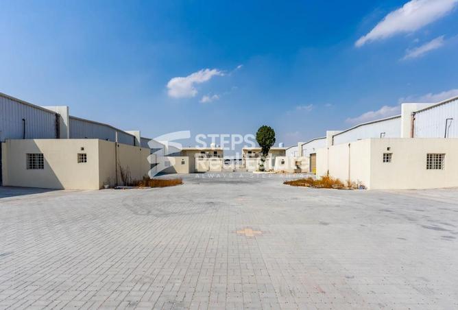 995353 - Property Image 2