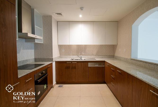 958185 - Property Image 2