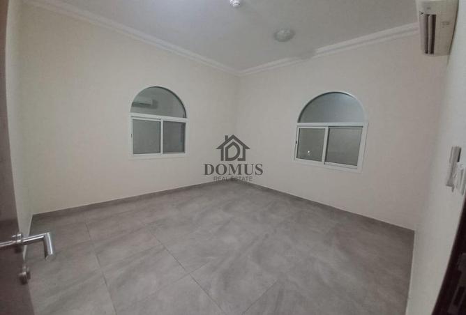 991578 - Property Image 2