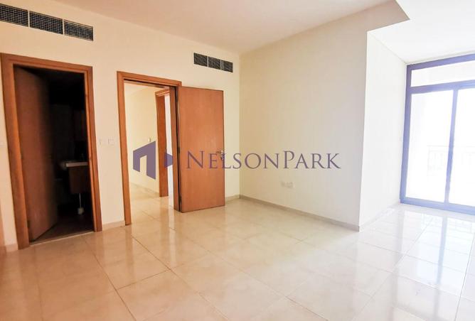 949639 - Property Image 3