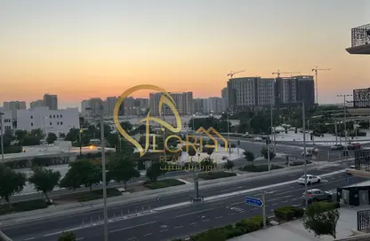 Apartment - 3 Bedrooms - 3 Bathrooms for rent in Fox Hills South - Fox Hills - Lusail