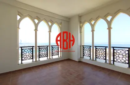 Apartment - 1 Bedroom - 2 Bathrooms for rent in Viva East - Viva Bahriyah - The Pearl Island - Doha