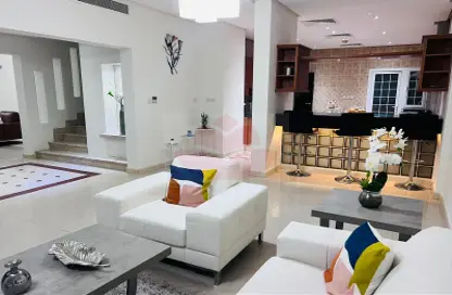 Living Room image for: Villa - 4 Bedrooms - 6 Bathrooms for rent in Les Roses Compound 2 - Al Waab - Doha, Image 1
