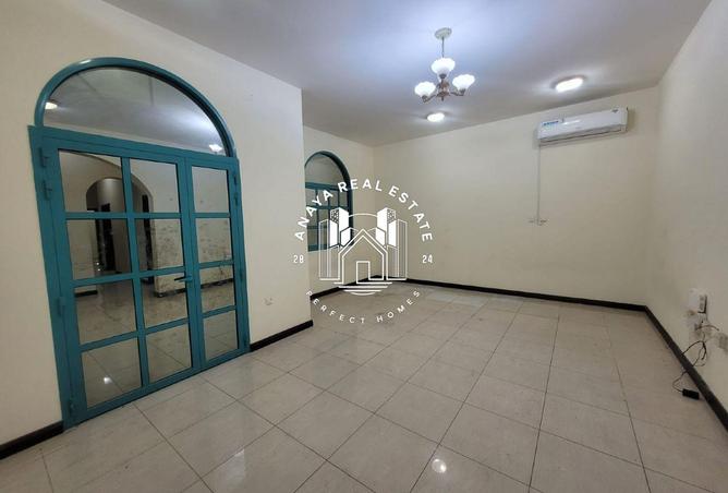 1000189 - Property Main Image