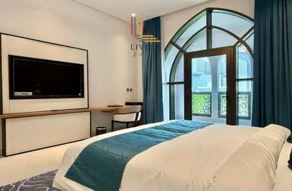 Apartment - Studio - 1 Bathroom for rent in Floresta Gardens - Floresta Gardens - The Pearl Island - Doha