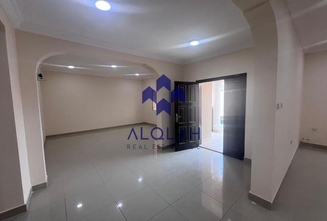 929336 - Property Image 3