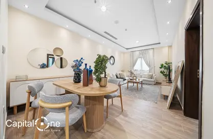Apartment - 1 Bedroom - 2 Bathrooms for rent in Ramada Commercial Building - Al Rawabi Street - Al Muntazah - Doha