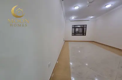 Apartment - 2 Bedrooms - 2 Bathrooms for rent in Al Mansoura - Al Mansoura - Doha