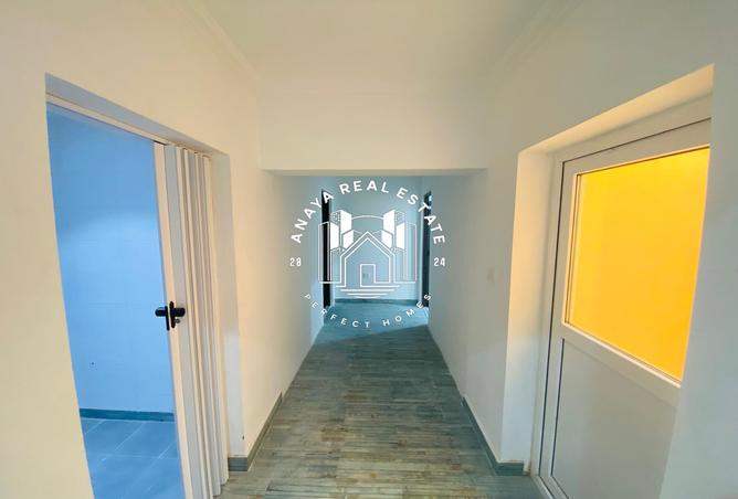 975355 - Property Image 3