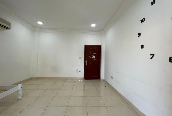 1009323 - Property Image 3