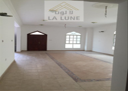 Spacious 6BHK + Maidsroom Villa for SALE!