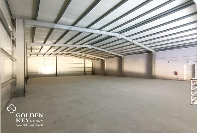 992852 - Property Image 2