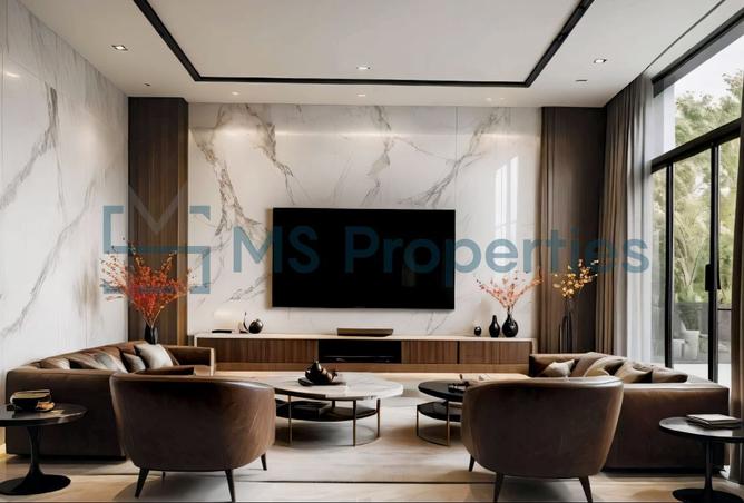 988690 - Property Image 2