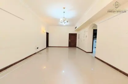 Apartment - 2 Bedrooms - 2 Bathrooms for rent in Al Sadd Road - Al Sadd - Doha