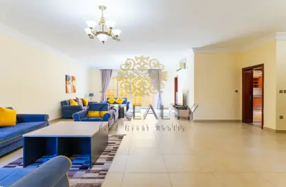 Compound - 5 Bedrooms - 6 Bathrooms for rent in Al Fardan Gardens - Abu Sidra - Al Rayyan - Doha