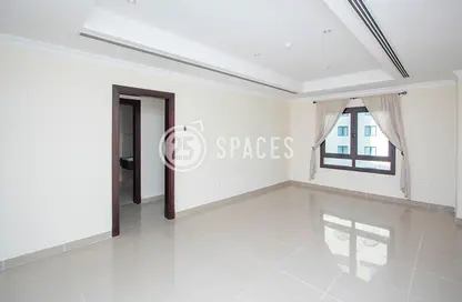 Apartment - 1 Bedroom - 2 Bathrooms for rent in East Porto Drive - Porto Arabia - The Pearl Island - Doha