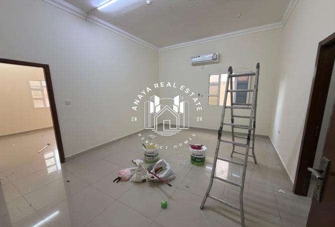 998212 - Property Image 3