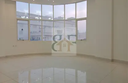 Apartment - 2 Bedrooms - 2 Bathrooms for rent in Al Mansoura - Al Mansoura - Doha