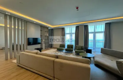 Penthouse - 4 Bedrooms - 4 Bathrooms for rent in Imperial Amber - Viva Bahriyah - The Pearl Island - Doha