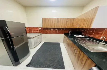 Apartment - 2 Bedrooms - 2 Bathrooms for rent in Madinat Khalifa - Doha