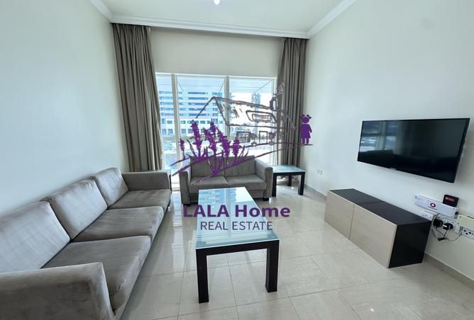852130 - Property Image 2