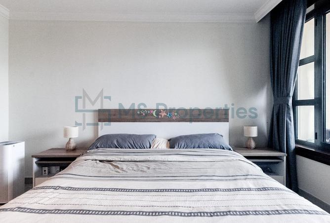 927674 - Property Image 2