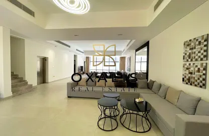 Apartment - 5 Bedrooms - 5 Bathrooms for rent in Sumaysimah - Sumaysimah - Al Khor