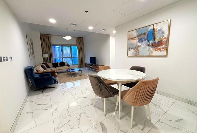 989449 - Property Image 2