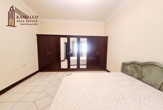 943008 - Property Image 3