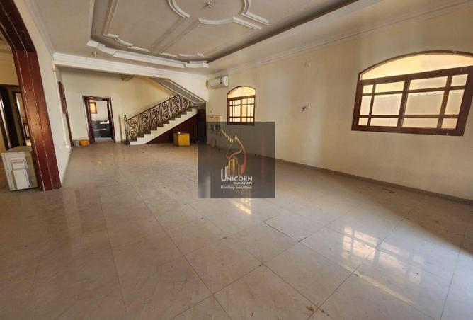 931720 - Property Image 3