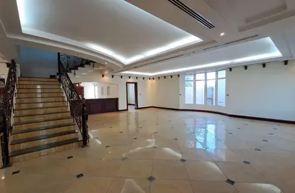 فيلا - 5 غرف نوم - 6 حمامات للايجار في فلل واست باي لاغون - وست باي لاجون - بحيرة وست لاجون - الدوحة