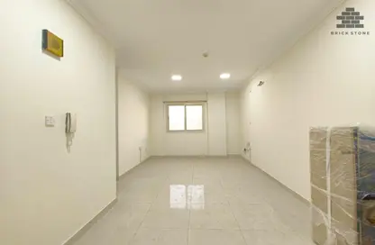 Apartment - 2 Bedrooms - 2 Bathrooms for rent in Muntazah 7 - Al Muntazah - Doha
