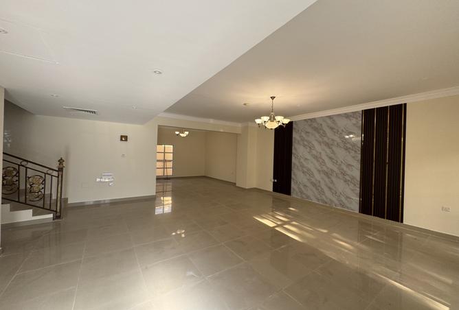 949579 - Property Image 3