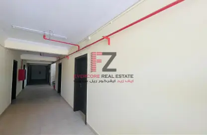 سكن عمال - استوديو - 7 حمامات للايجار في المنطقة الصناعية - المنطقة الصناعية - الدوحة
