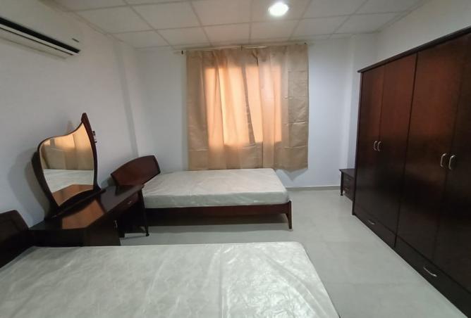935765 - Property Image 2